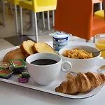 Premiere Classe Aeroport Charles De Gaulle Roissy-en-France