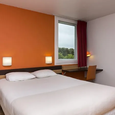 Hotel Premiere Classe - Aéroport Charles De Gaulle 2*