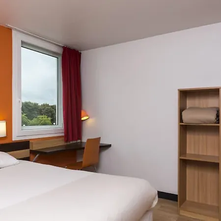 Premiere Classe - Aéroport Charles De Gaulle Roissy-en-France