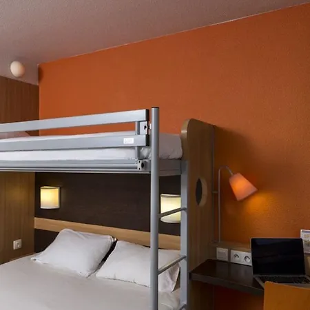 Premiere Classe Aeroport Charles De Gaulle 2*