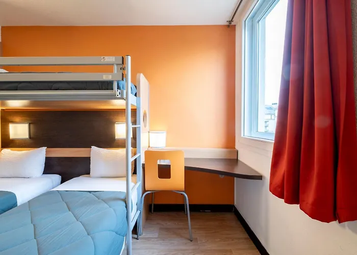 Premiere Classe Aeroport Charles De Gaulle 2*